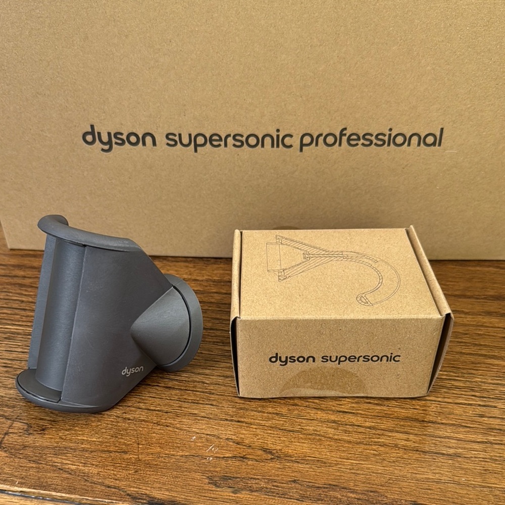 Dyson Supersonic Flyaway Attachment